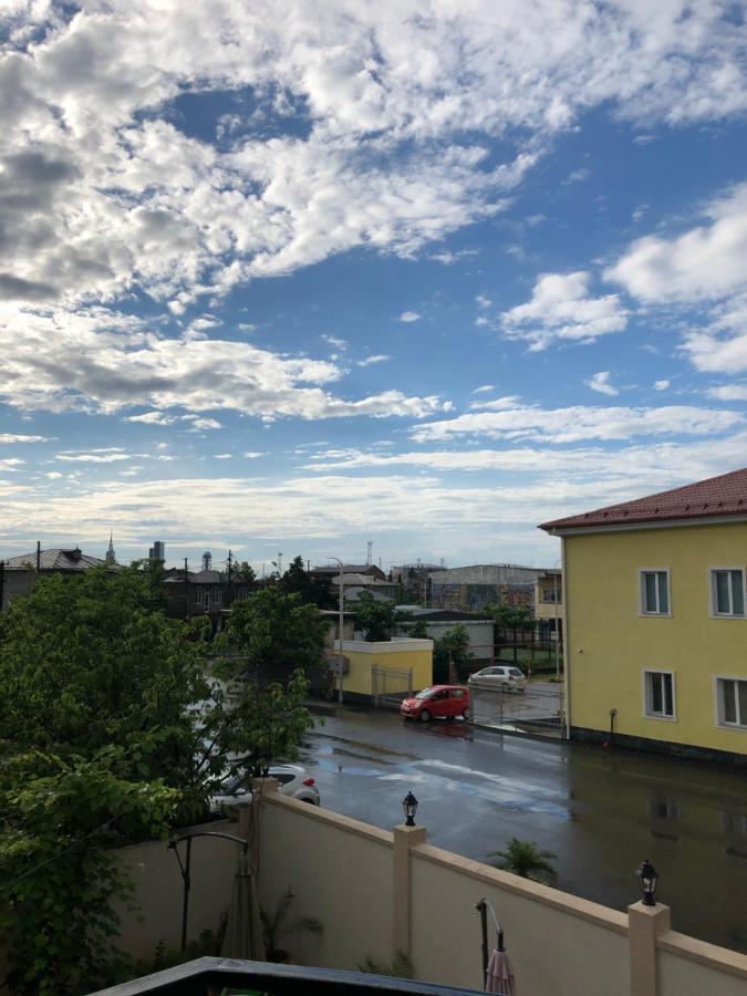 Hotel Maria Батуми Екстериор снимка