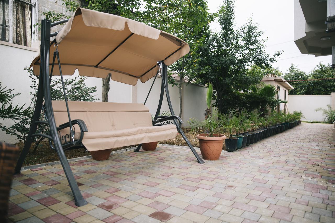 Hotel Maria Батуми Екстериор снимка