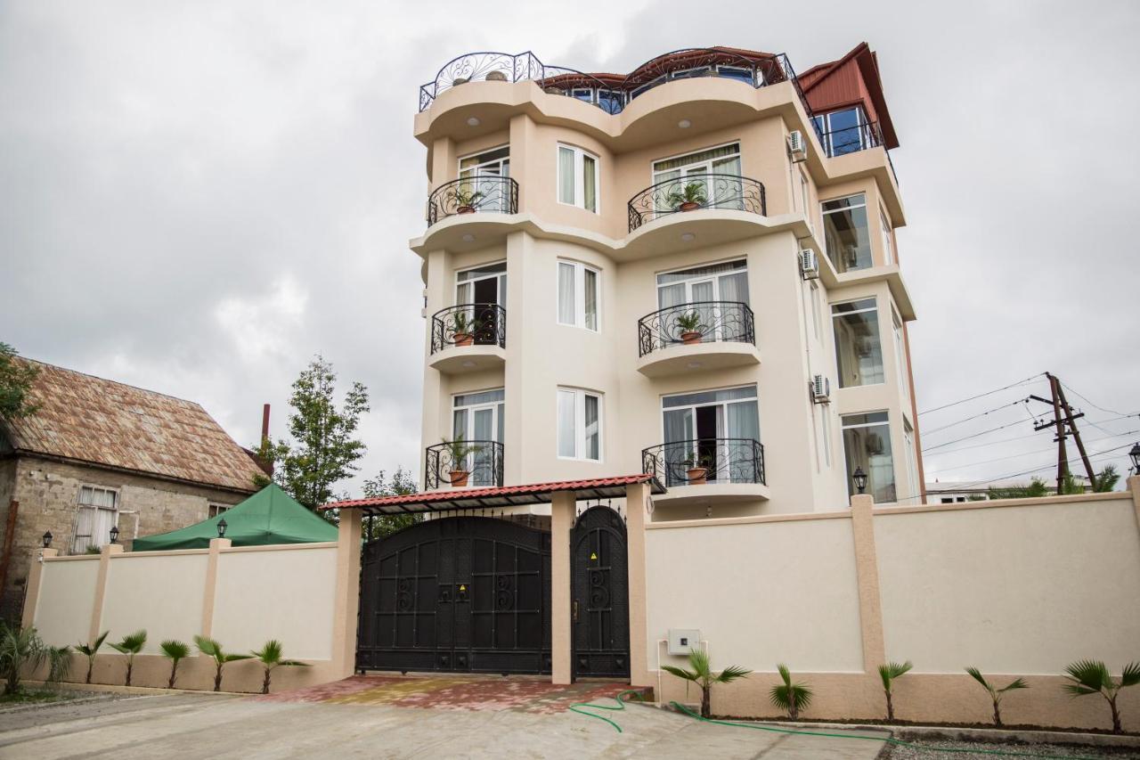 Hotel Maria Батуми Екстериор снимка