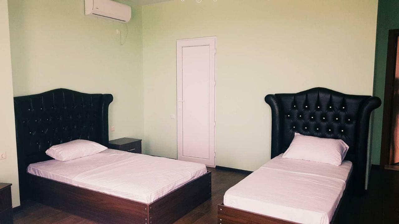Hotel Maria Батуми Екстериор снимка